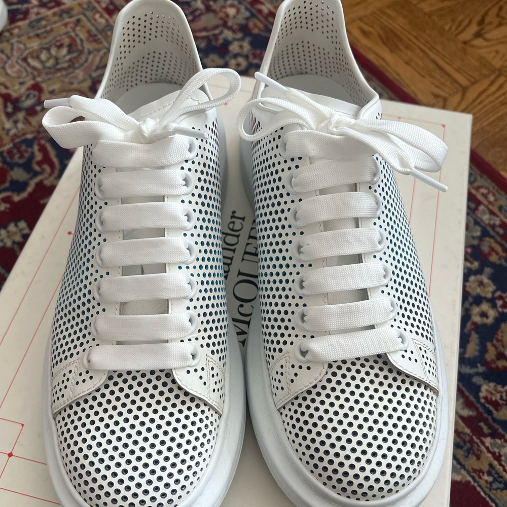 Alexander McQueen Sneakers Size 8 (EUR 41)